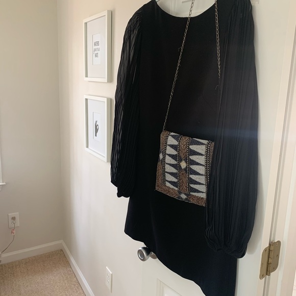 White House Black Market Dresses & Skirts - Chiffon Sleeve Shift Dress